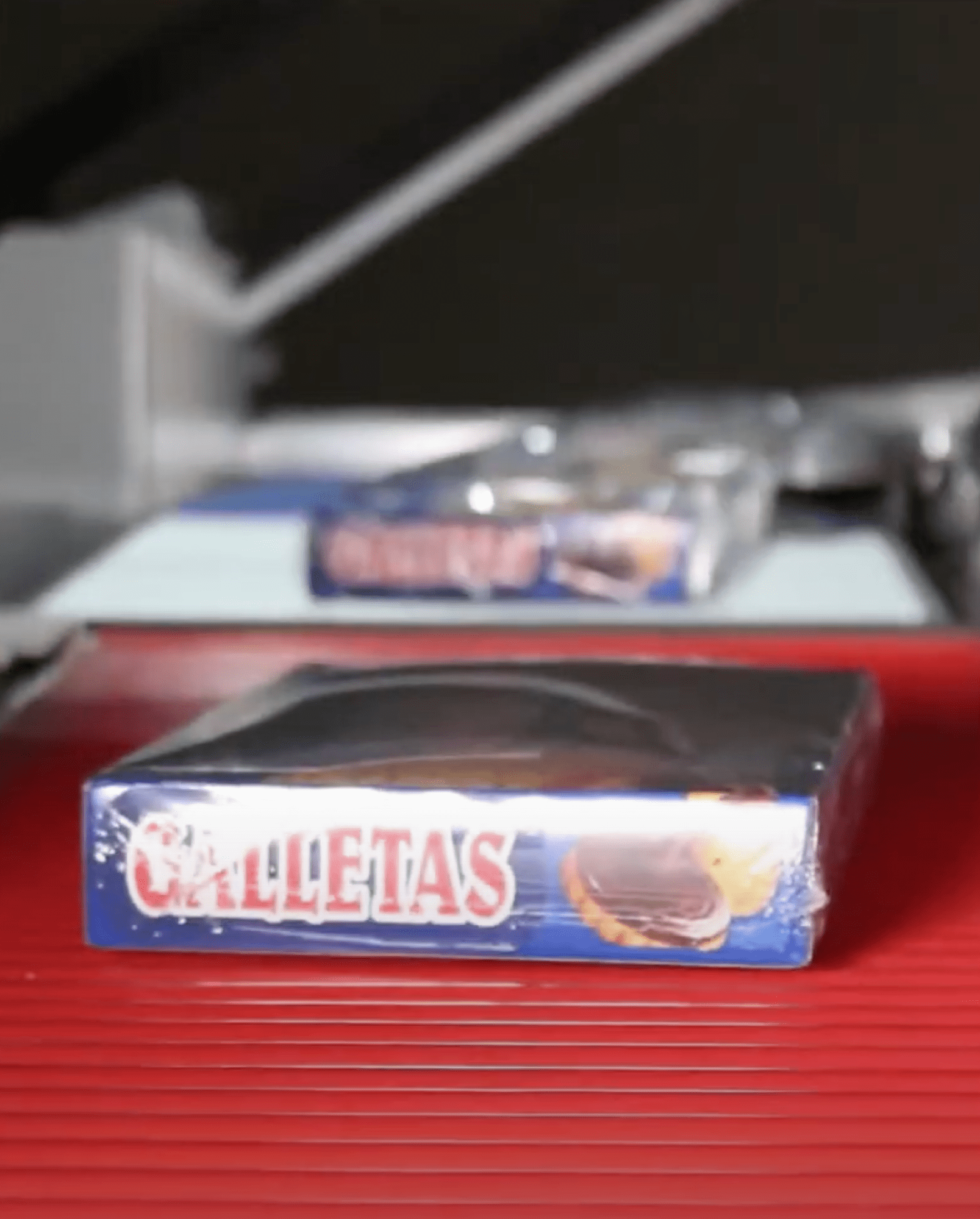 4. Tunel de Encogimiento YT4525 - Equipo en accion.png